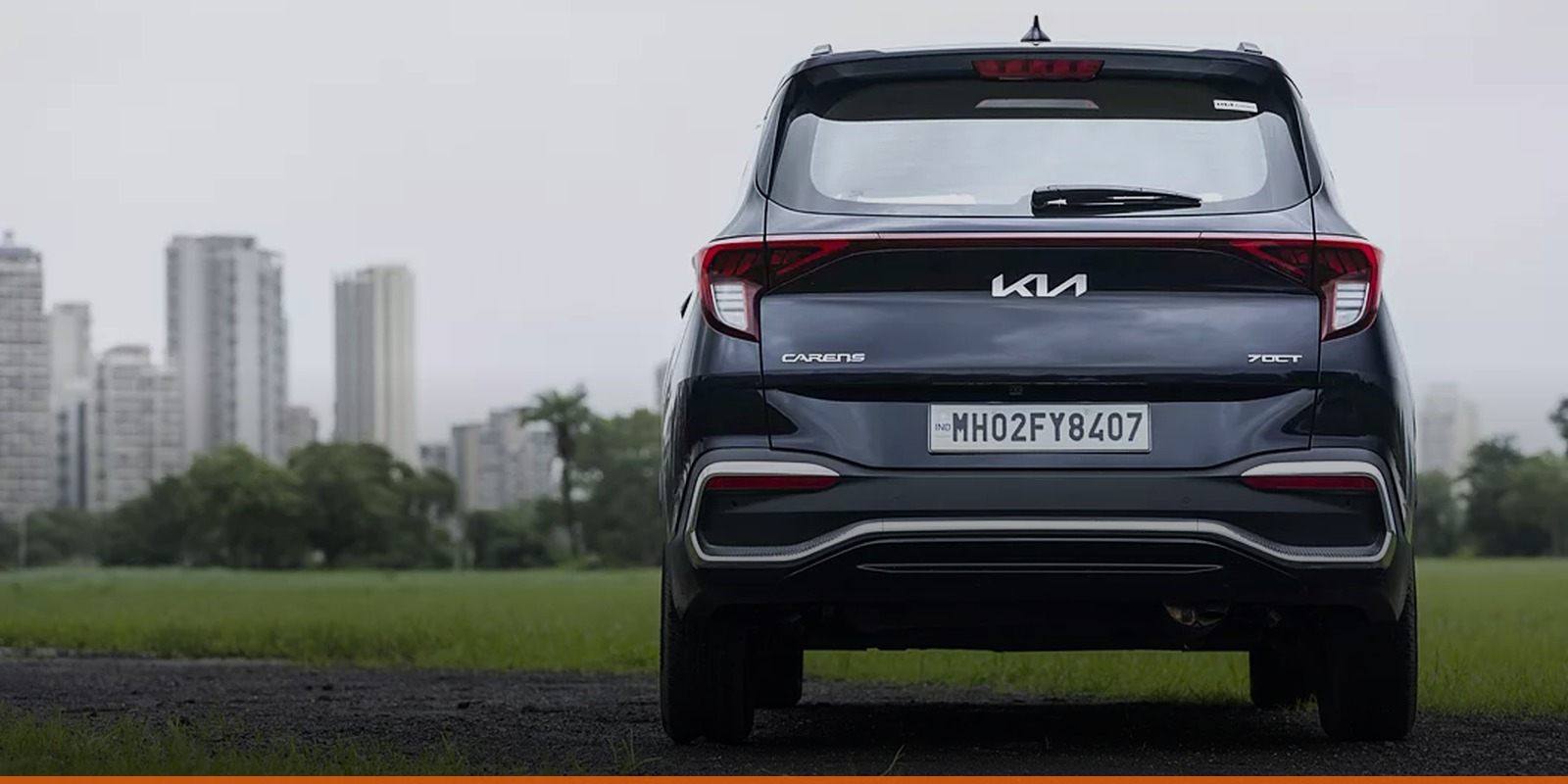 Kia Carens On-Road Price in Jaipur hero banner